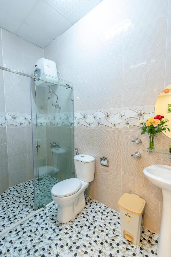 Van Tien Tv Hotel Da Lat- Ttn Hotel 外观 照片